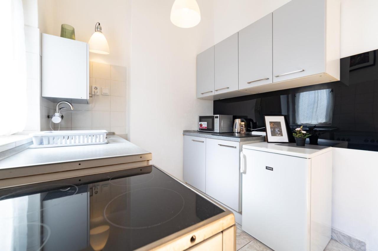 W25 Smart Apartment Будапеща Екстериор снимка