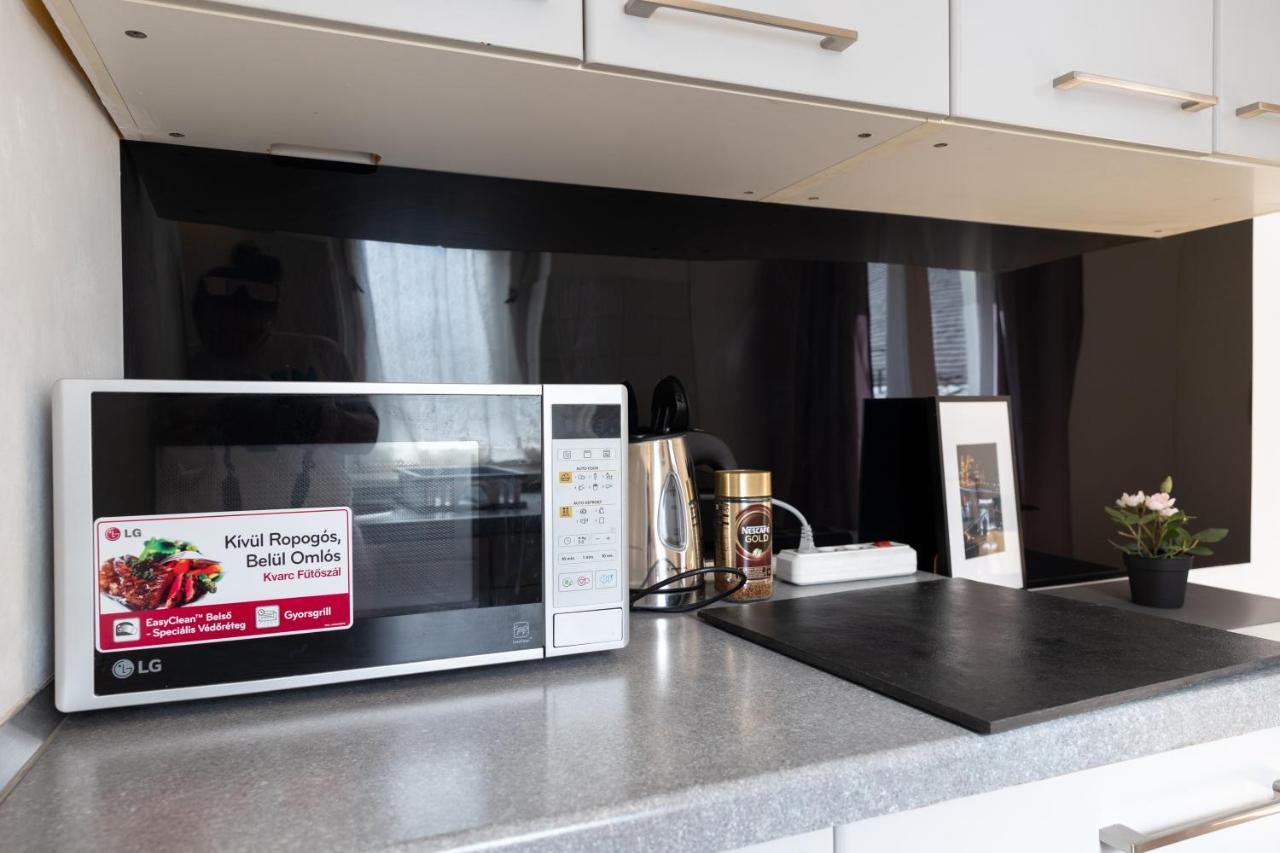 W25 Smart Apartment Будапеща Екстериор снимка